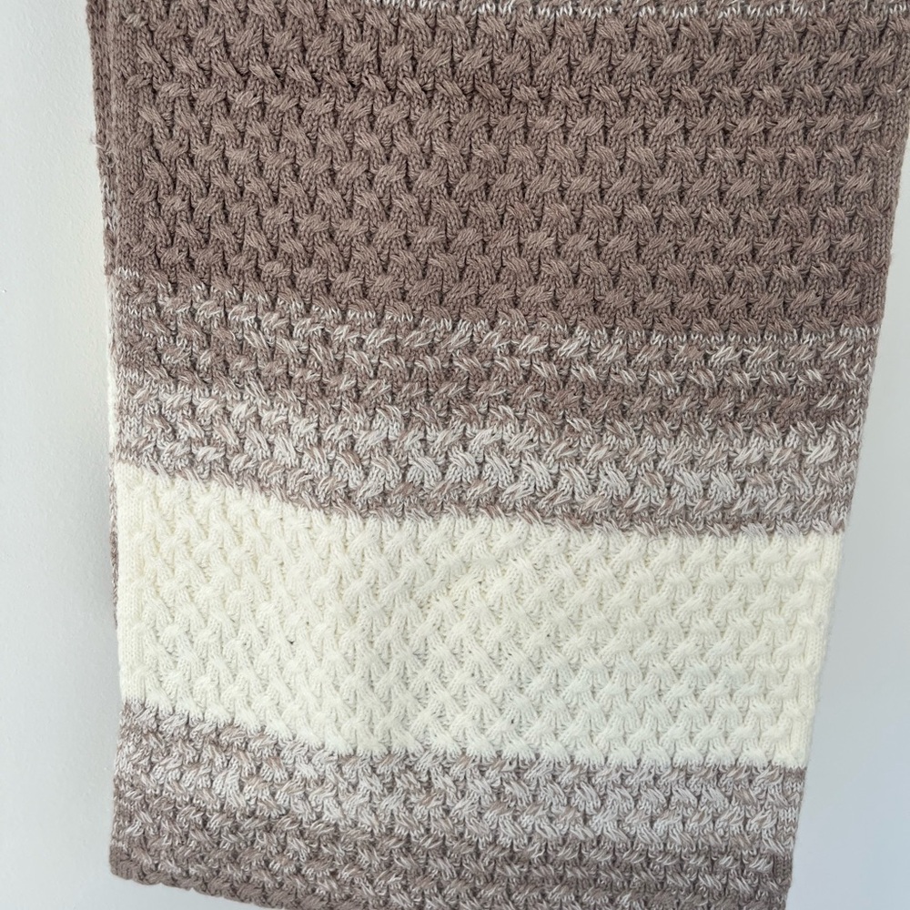 Calvin Klein Brown and Cream Knit Scarf - new - Picture 1 of 2